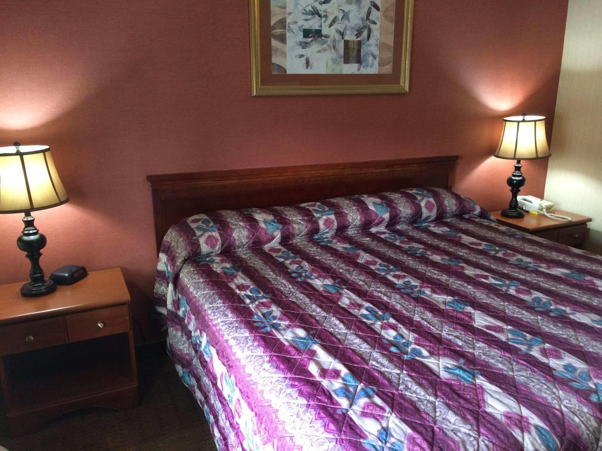 Red Carpet Inn West Springfield Ngoại thất bức ảnh
